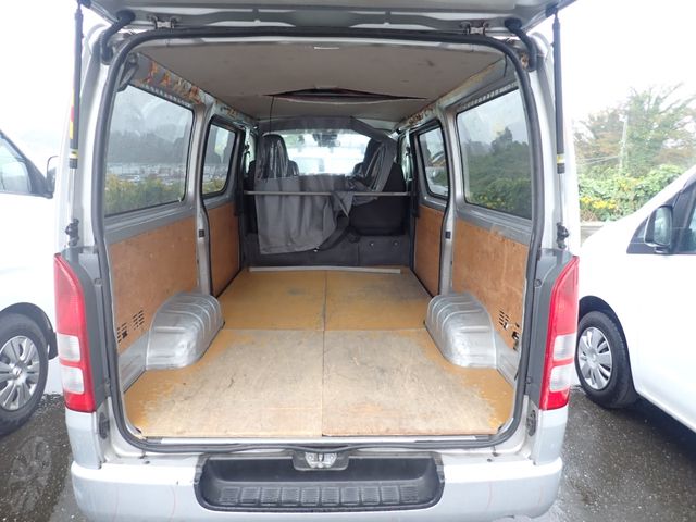 Toyota HIACE VAN 2018-04 5849-7