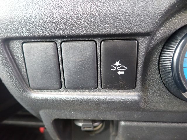 Toyota HIACE VAN 2018-04 5849-17