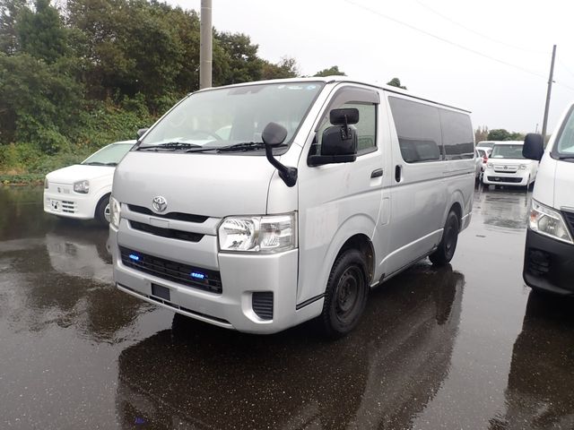 Toyota HIACE VAN 2018-04 5849-0