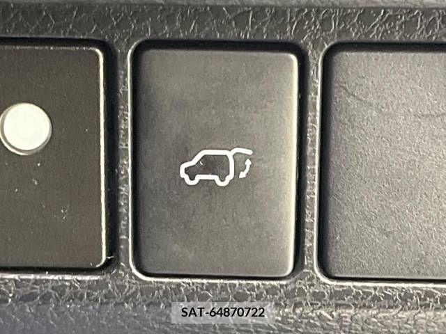 Toyota HARRIER 2015-08 360913-7