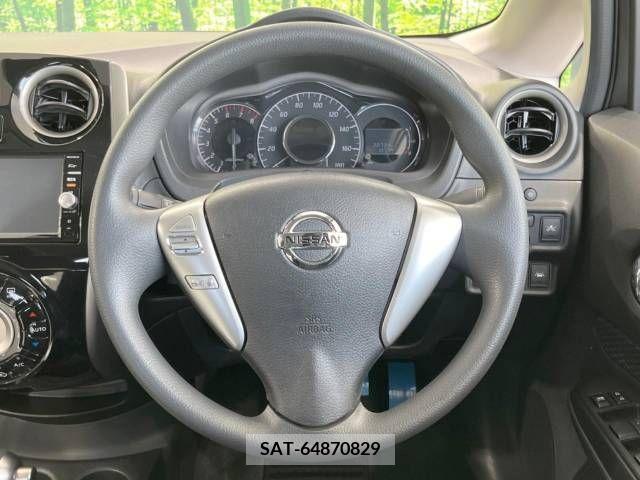 Nissan NOTE 2015-09 302386-11