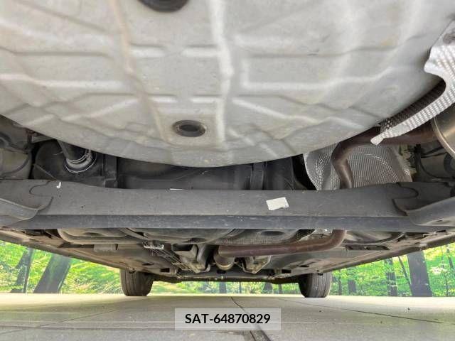 Nissan NOTE 2015-09 302386-19