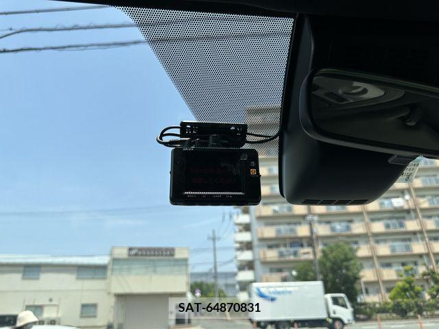 Toyota NOAH 2019-03 365088-26