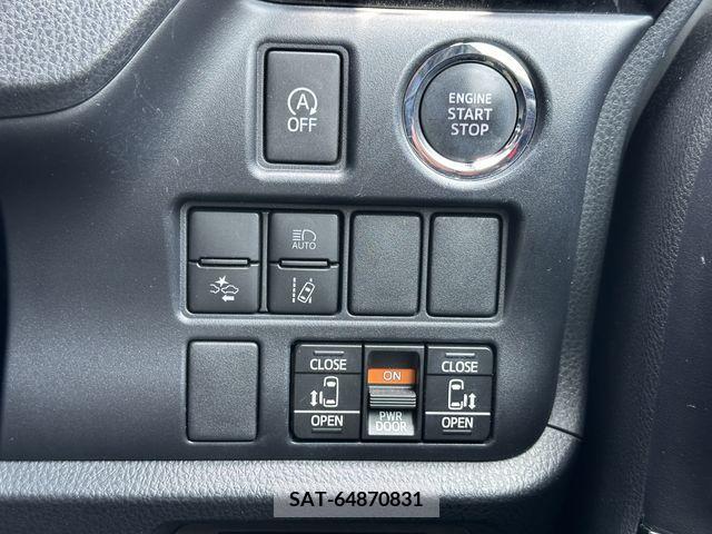 Toyota NOAH 2019-03 365088-24