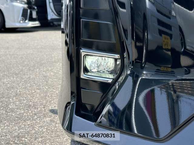 Toyota NOAH 2019-03 365088-7
