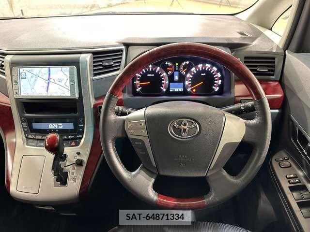 Toyota VELLFIRE 2010-01 209022-13