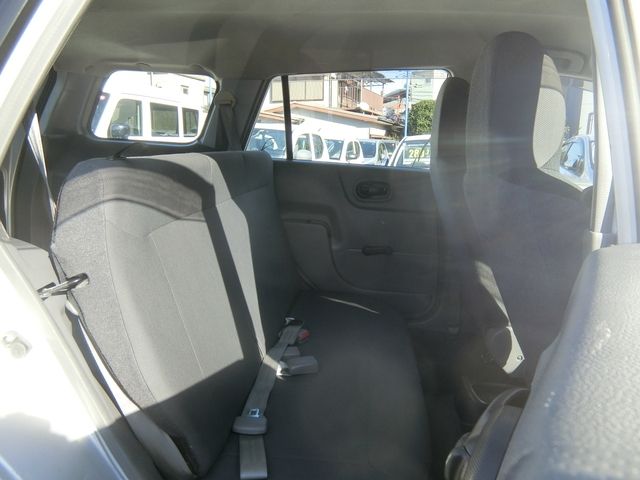 Nissan NV150 AD 2018-03 28149-4