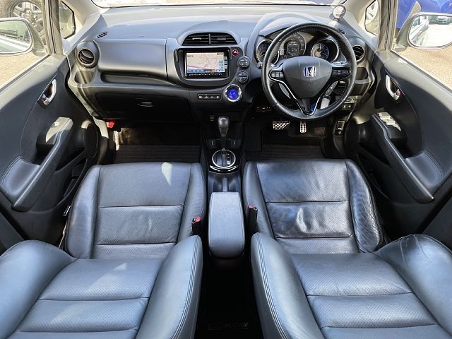 Honda FIT HYBRID 2012-10 5368-1