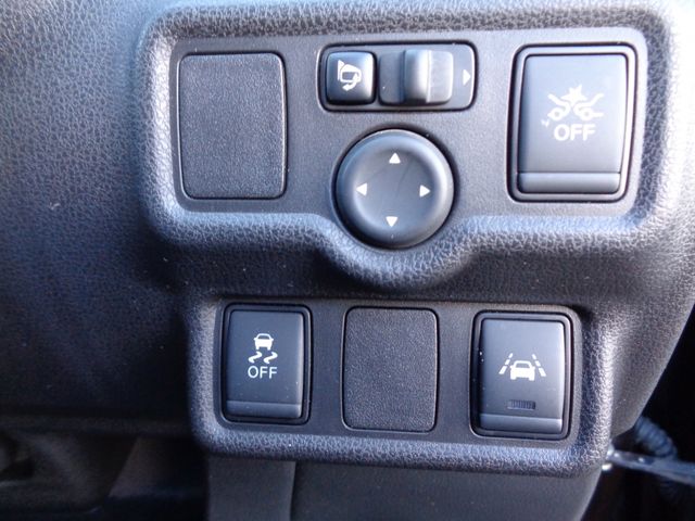 Nissan NOTE 2017-04 16957-3