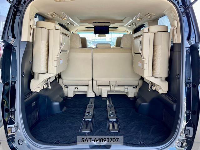Toyota VELLFIRE 2021-04 386136-26