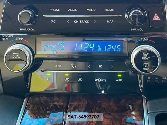 Toyota VELLFIRE 2021-04 386136-13