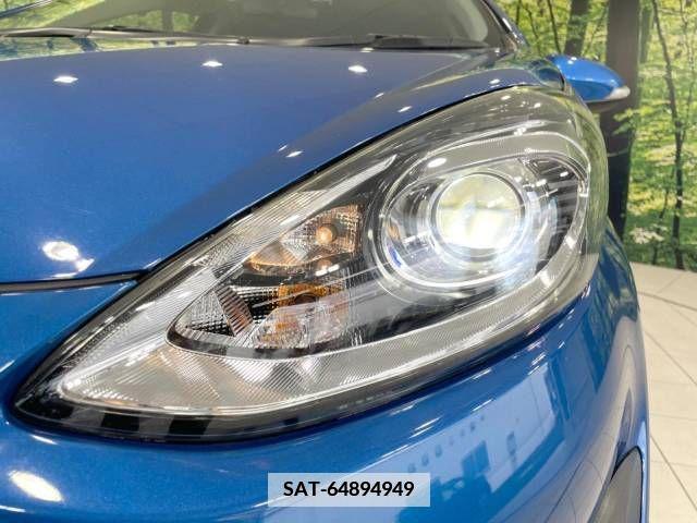 Toyota AQUA 2017-06 344369-12