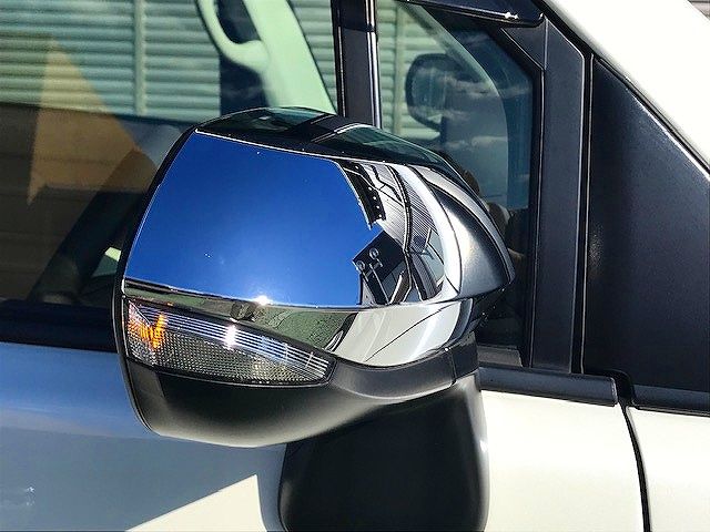 Toyota SPADE 2016-02 13722-23
