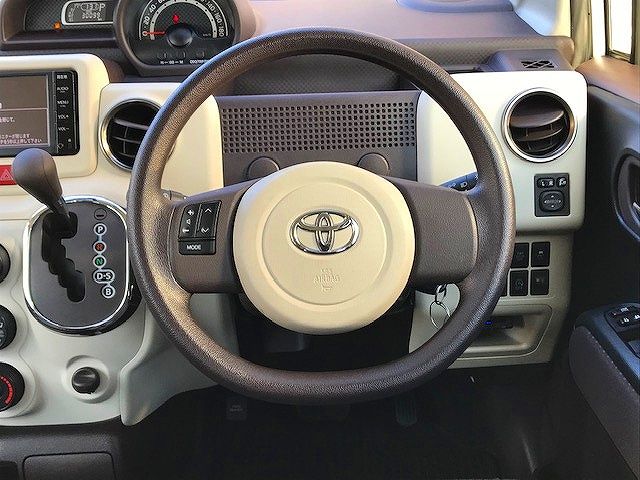 Toyota SPADE 2016-02 13722-13