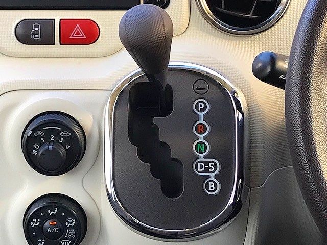 Toyota SPADE 2016-02 13722-19