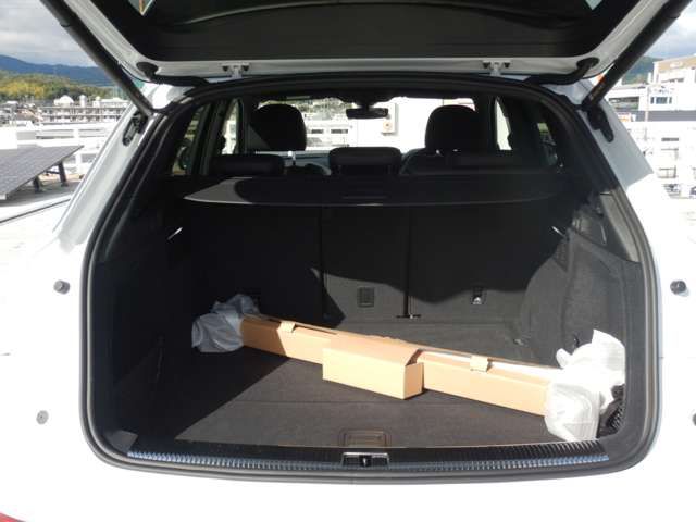 Audi SQ5 2023-03 181840-27