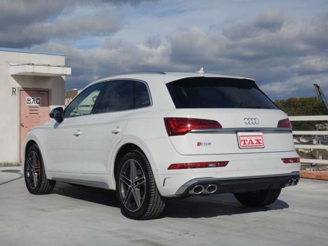 Audi SQ5 2023-03 181840-6