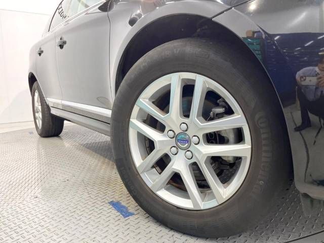 Volvo XC60 2017-05 22092-14