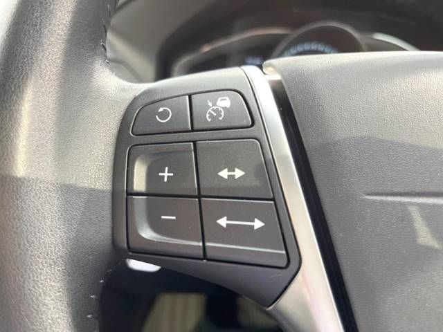 Volvo XC60 2017-05 22092-7