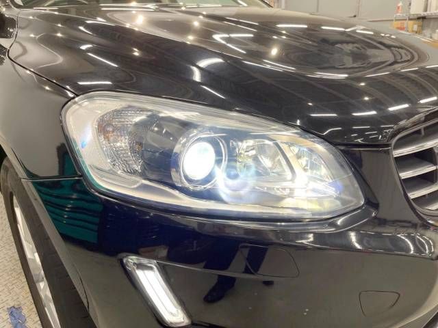 Volvo XC60 2017-05 22092-15