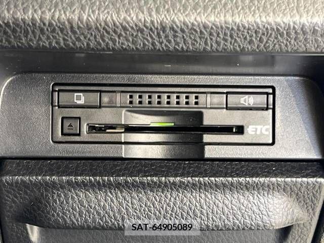 Toyota VOXY HYBRID 2015-07 350278-6