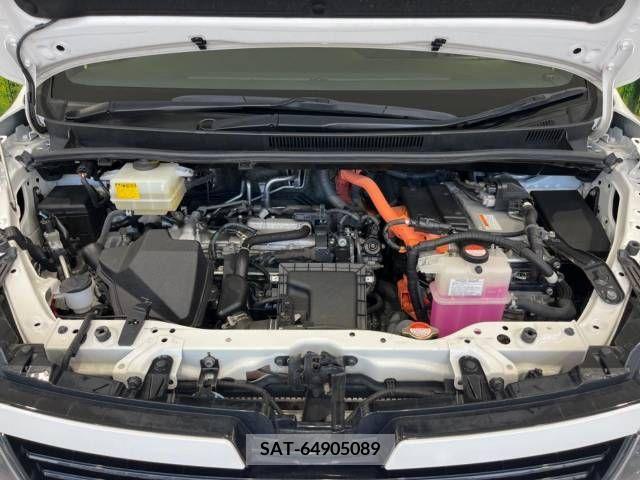 Toyota VOXY HYBRID 2015-07 350278-18