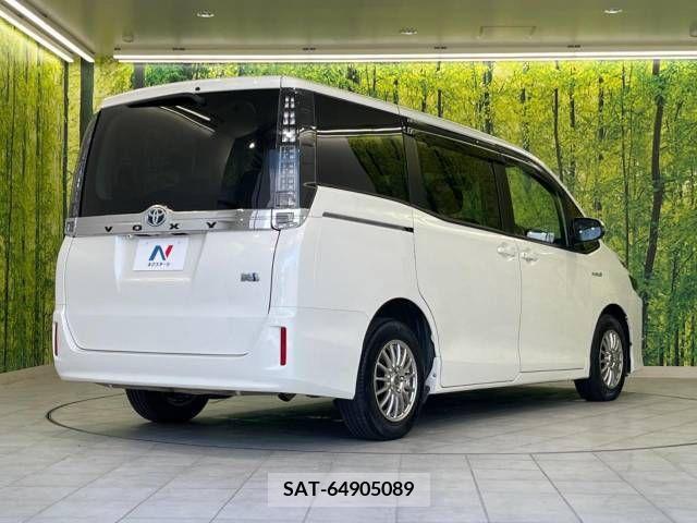 Toyota VOXY HYBRID 2015-07 350278-17
