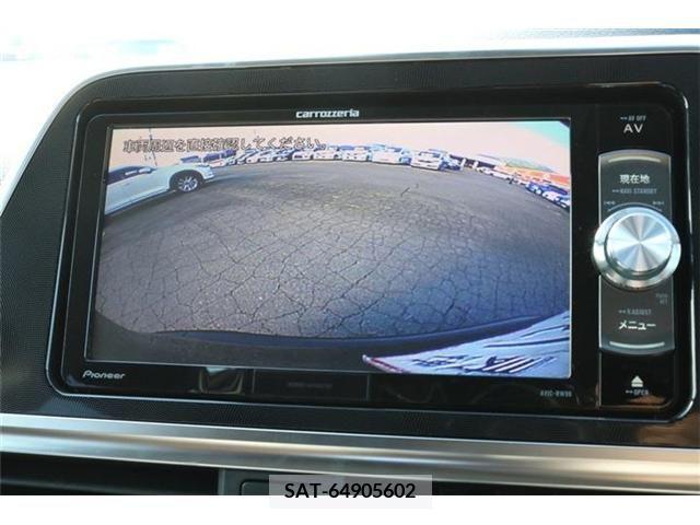 Toyota SIENTA 2017-01 214690-4
