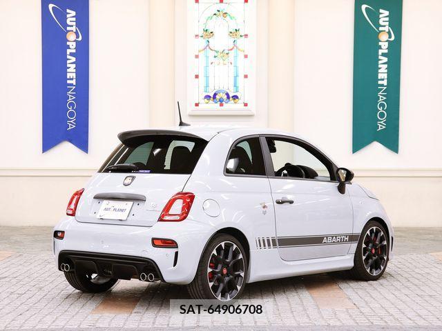 Abarth 595 2021-09 323188-2