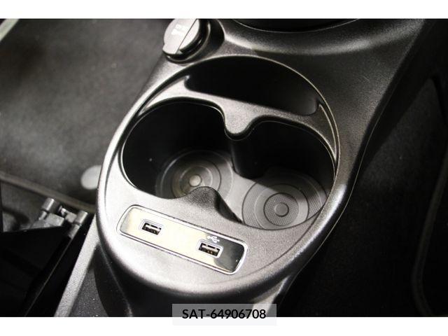 Abarth 595 2021-09 323188-11