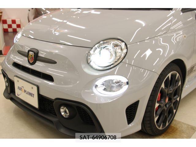 Abarth 595 2021-09 323188-24