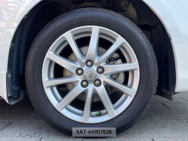 Toyota PREMIO 2014-07 281679-9