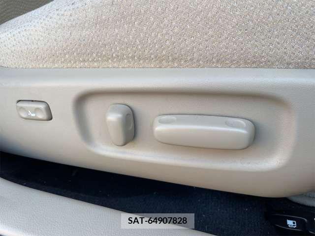 Toyota PREMIO 2014-07 281679-6
