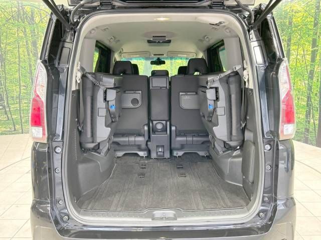 Nissan SERENA 2018-03 182185-10