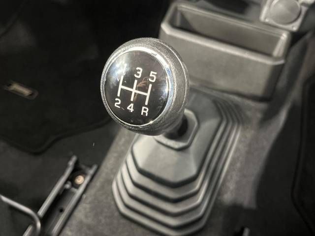 Suzuki JIMNY 2018-09 10503-2