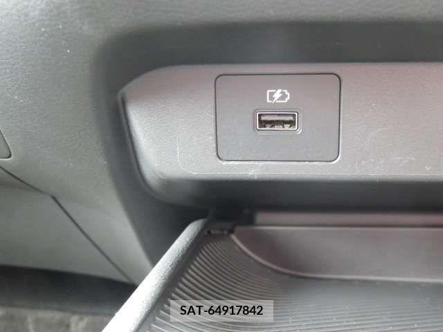 Nissan NOTE 2021-06 330337-9