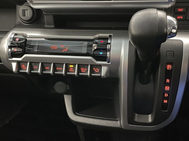 Suzuki X BEE 2019-03 189326-23