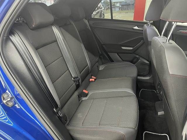 VolksWagen T-ROC 2021-03 181399-5