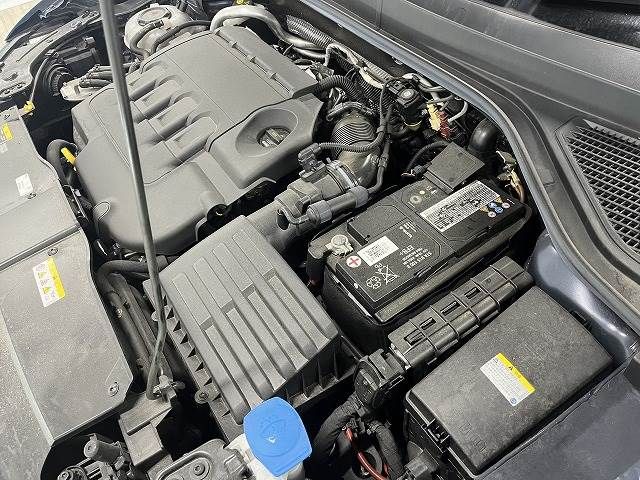 VolksWagen T-ROC 2021-03 181399-17
