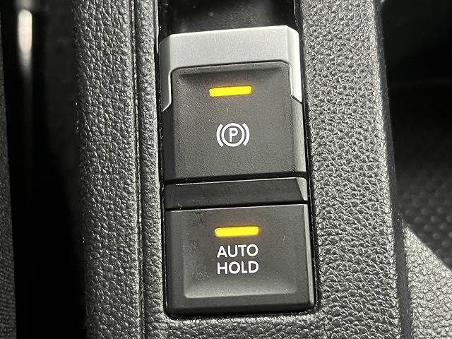 VolksWagen T-ROC 2021-03 181399-9