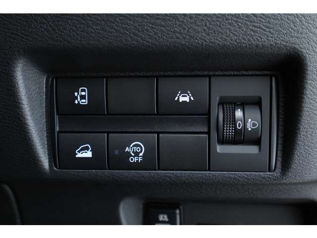 Mitsubishi EK X SPACE 2021-03 18153-12
