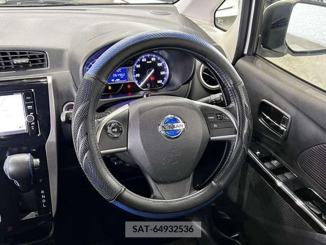 Nissan DAYZ 2017-11 387756-17