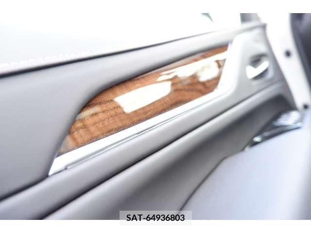 Cadillac ESCALADE 2023-03 373639-14