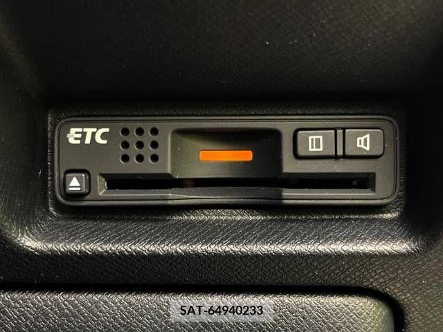 Honda e 2010-06 326937-5