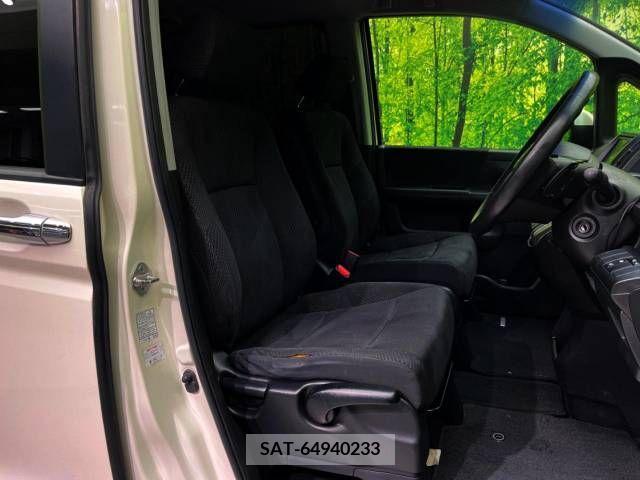 Honda e 2010-06 326937-7
