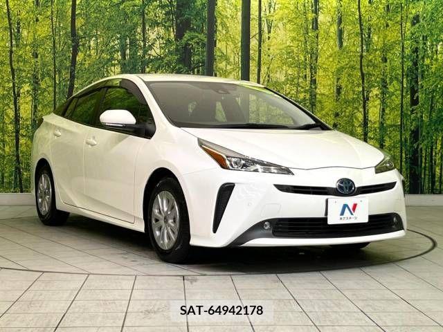 Toyota PRIUS 2021-05 366567-16