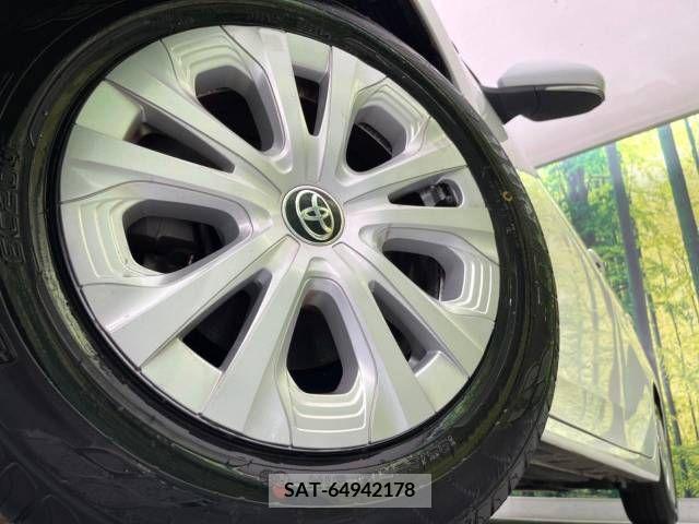 Toyota PRIUS 2021-05 366567-13