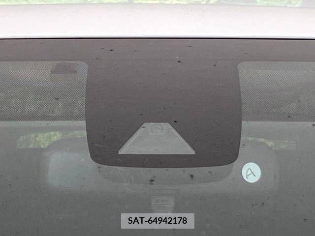 Toyota PRIUS 2021-05 366567-2