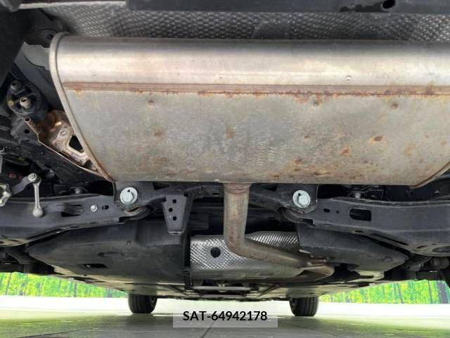 Toyota PRIUS 2021-05 366567-19