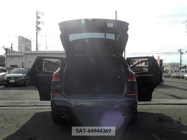 Bmw X1 2020-08 318252-16